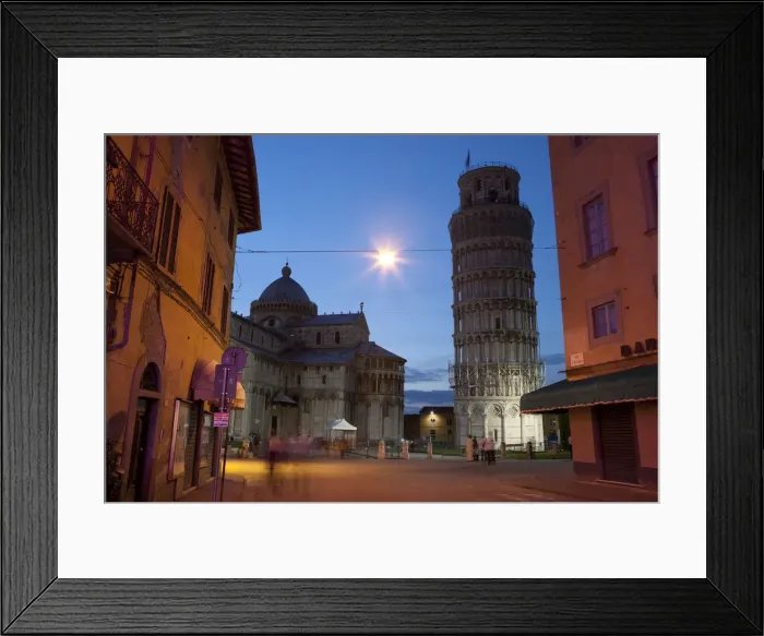 Framed Print : Leaning tower of Pisa, Tuscany, Italy