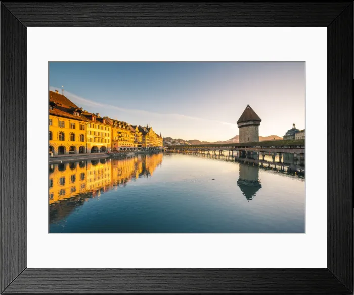 Framed Print : Lucerne, Switzerland. Kapellbrücke (Chapel Bridge) and water tower on Reuss