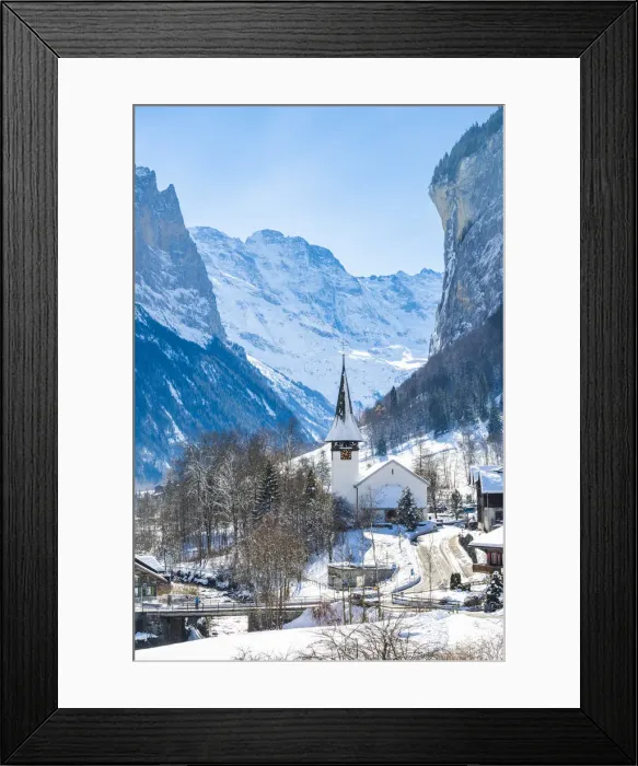 Framed Print : Lauterbrunnen, Berner Oberland, canton of Bern, Switzerland Framed Print : Lauterbrunnen, Berner Oberland, canton of Bern, Switzerland
