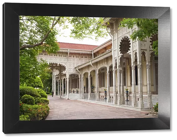 South East Asia, Thailand, Bangkok, Dusit, exterior view of the Vimanmek Mansion in