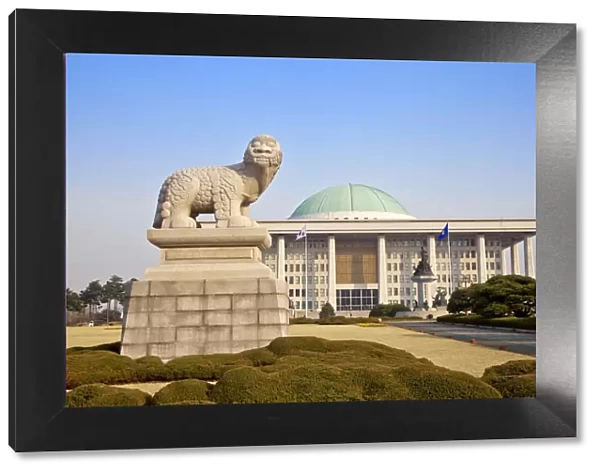 Korea, Seoul, Yeouido, Statue of stone lion, National Assembly building