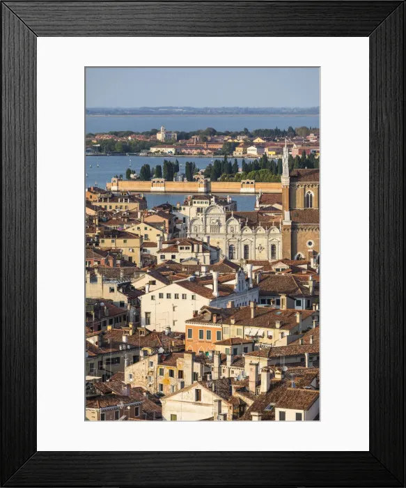 Framed Print : Cannaregio area of Venice, Veneto, Italy Framed Print : Cannaregio area of Venice, Veneto, Italy