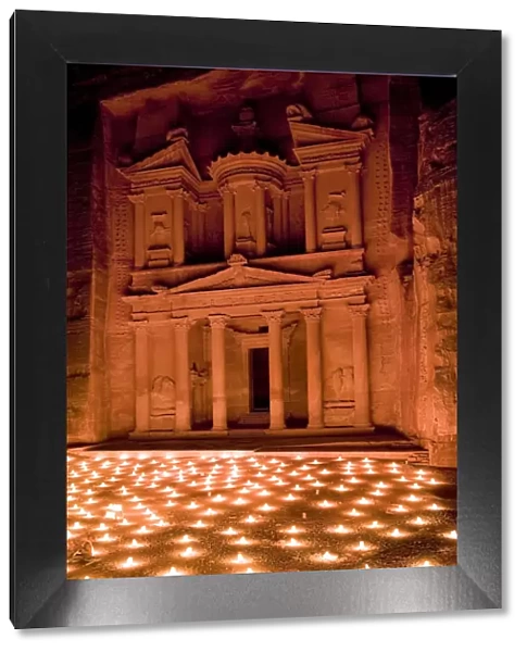 The Treasury (Al Khazneh), Petra (UNESCO world heritage site), Jordan