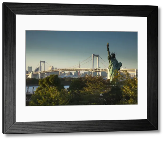 Framed Print : Rainbow bridge and Statue of Liberty replica, Odaiba, Tokyo, Japan Framed Print : Rainbow bridge and Statue of Liberty replica, Odaiba, Tokyo, Japan