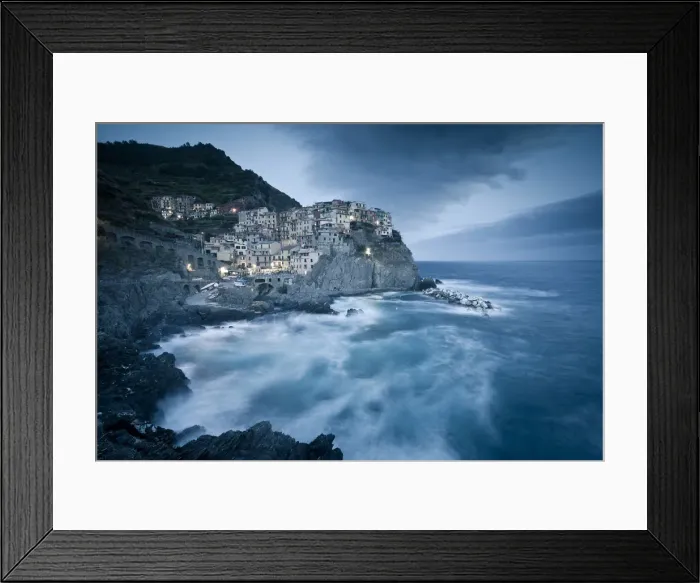 Framed Print : Manarola, Cinque Terre, Riviera di Levante, Liguria, Italy Framed Print : Manarola, Cinque Terre, Riviera di Levante, Liguria, Italy