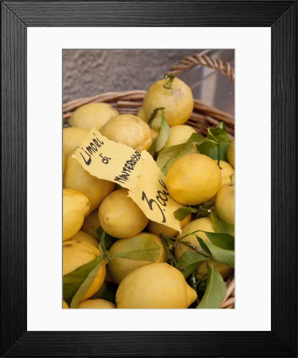 Framed Print : Lemons in basket, Manarola, Cinque Terre, Riviera di Levante, Liguria, Italy Framed Print : Lemons in basket, Manarola, Cinque Terre, Riviera di Levante, Liguria, Italy
