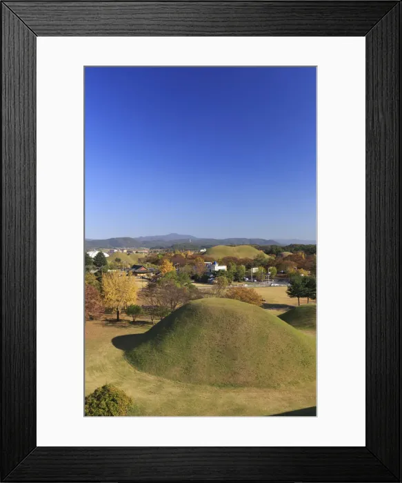 Framed Print : South Korea, Gyeongsanbuk-do, Gyeongju (Unesco Site), Royal Tombs Framed Print : South Korea, Gyeongsanbuk-do, Gyeongju (Unesco Site), Royal Tombs