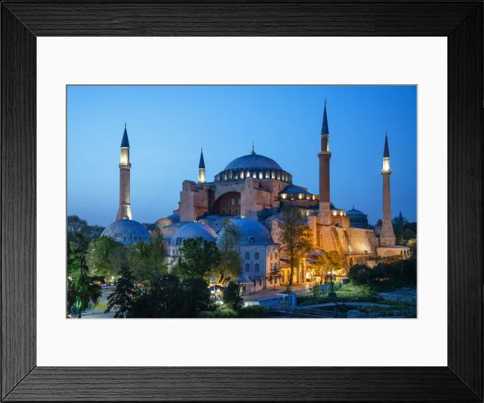 Framed Print : Hagia Sophia (Aya Sofia) at sunset, Istanbul, Turkey. Blue hour Framed Print : Hagia Sophia (Aya Sofia) at sunset, Istanbul, Turkey. Blue hour