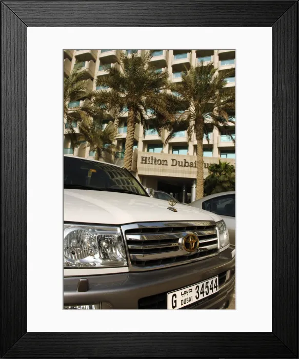 Framed Print : Hilton Dubai Jumeirah Hotel, Dubai, United Arab Emirates Framed Print : Hilton Dubai Jumeirah Hotel, Dubai, United Arab Emirates