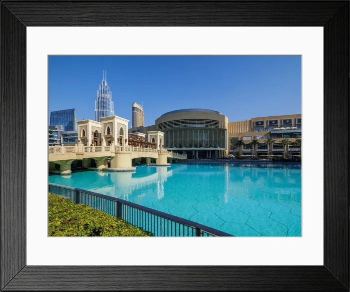 Framed Print : The Dubai Mall, Dubai, United Arab Emirates Framed Print : The Dubai Mall, Dubai, United Arab Emirates