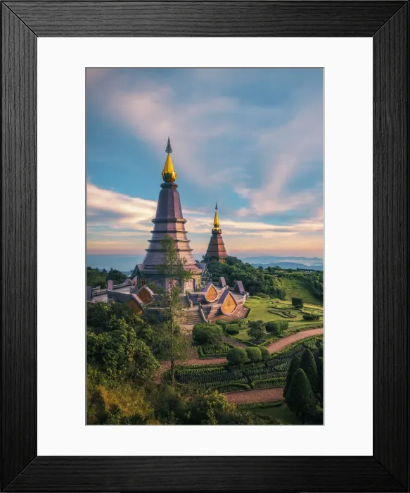 Framed Print : Doi Inthanon National Park, Chiang Mai, Thailand Framed Print : Doi Inthanon National Park, Chiang Mai, Thailand