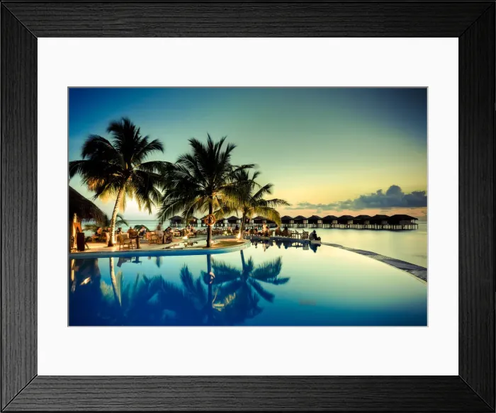 Framed Print : Maldives, Faafu Atoll, Filitheyo Island, Luxury Resort Framed Print : Maldives, Faafu Atoll, Filitheyo Island, Luxury Resort