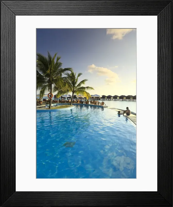 Framed Print : Maldives, Faafu Atoll, Filitheyo Island, Luxury Resort Framed Print : Maldives, Faafu Atoll, Filitheyo Island, Luxury Resort