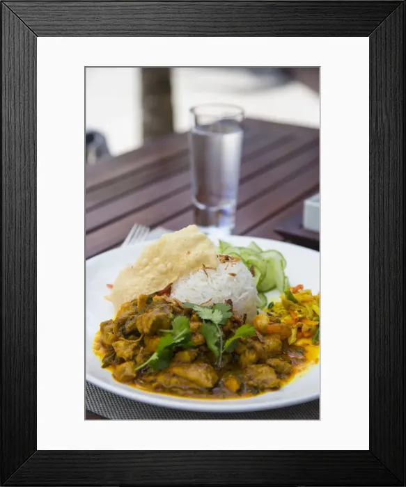 Framed Print : Mauritian chicken and prawn curry (Mauritius has a majority Indian Hindu population Framed Print : Mauritian chicken and prawn curry (Mauritius has a majority Indian Hindu population