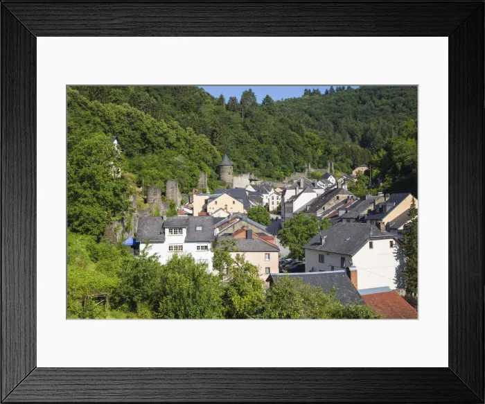 Framed Print : Luxembourg, View of Vianden Framed Print : Luxembourg, View of Vianden