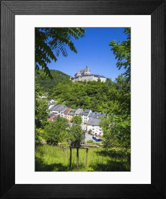 Framed Print : Luxembourg, Vianden, View of Vianden Castle above the town Framed Print : Luxembourg, Vianden, View of Vianden Castle above the town