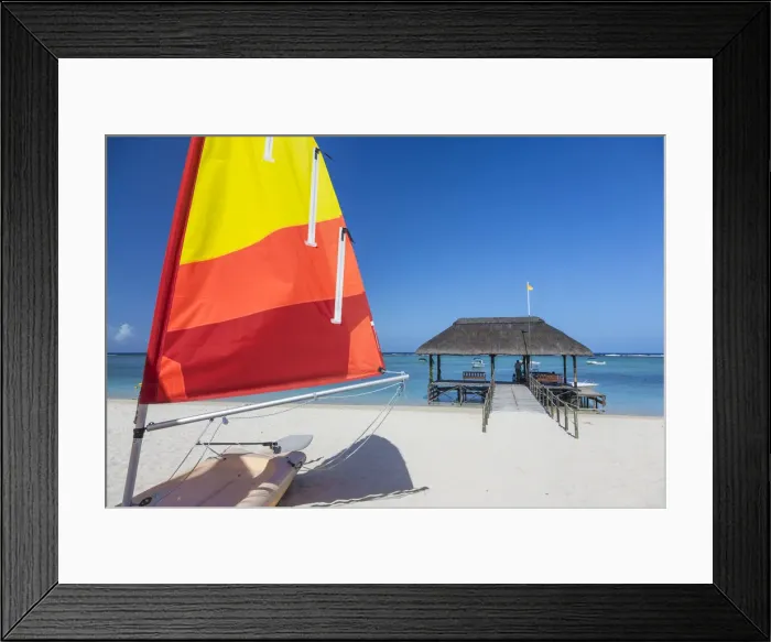 Framed Print : Flic-en-Flac beach, Mauritius, Indian Ocean Framed Print : Flic-en-Flac beach, Mauritius, Indian Ocean