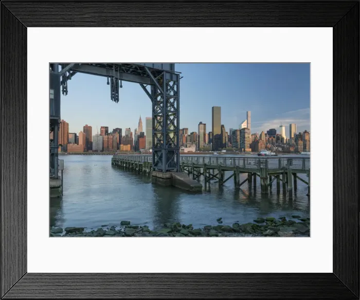 Framed Print : USA, New York, Manhattan, midtown skyline seen from Long Island City