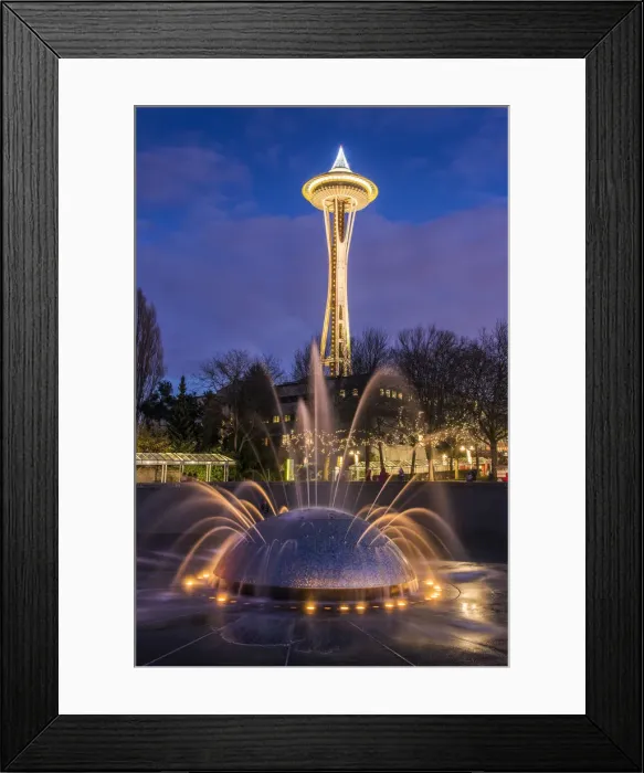 Framed Print : The International Fountain with Space Needle in the background, Seattle Center, Seattle