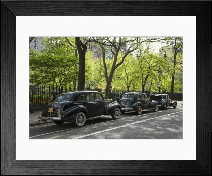 Framed Print : USA, East Coast, New York, Manhattan, New York, Classic cars parked by Gramercy Park Framed Print : USA, East Coast, New York, Manhattan, New York, Classic cars parked by Gramercy Park