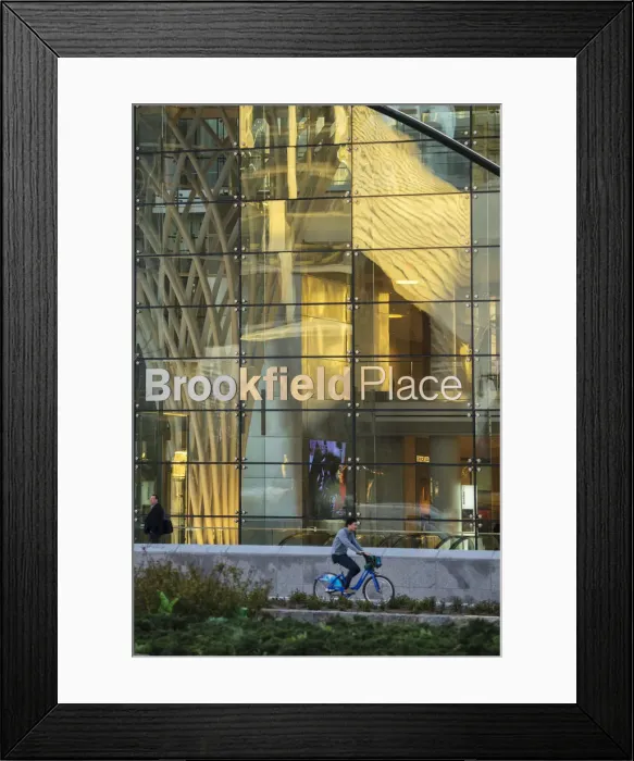 Framed Print : USA, East Coast, New York, Lower Manhattan, One World Trade Center, Brookfield Place Framed Print : USA, East Coast, New York, Lower Manhattan, One World Trade Center, Brookfield Place