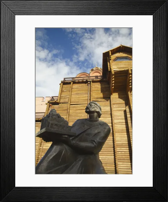 Framed Print : Statue outside Golden Gate (Zoloti Vorota), Kiev, Ukraine Framed Print : Statue outside Golden Gate (Zoloti Vorota), Kiev, Ukraine