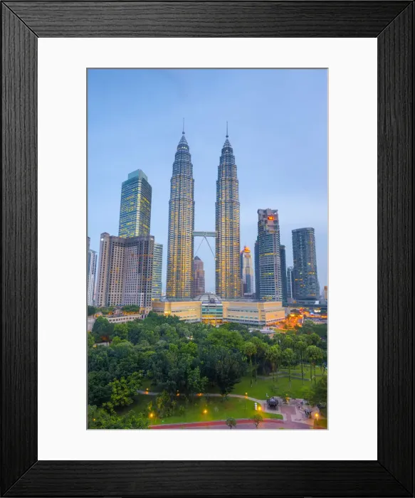 Framed Print : Malaysia, Kuala Lumpur, Petronas Towers Framed Print : Malaysia, Kuala Lumpur, Petronas Towers