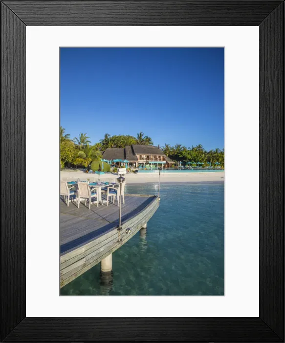 Framed Print : Restaurant at the Anantara Dhigu resort, South Male Atoll, Maldives Framed Print : Restaurant at the Anantara Dhigu resort, South Male Atoll, Maldives