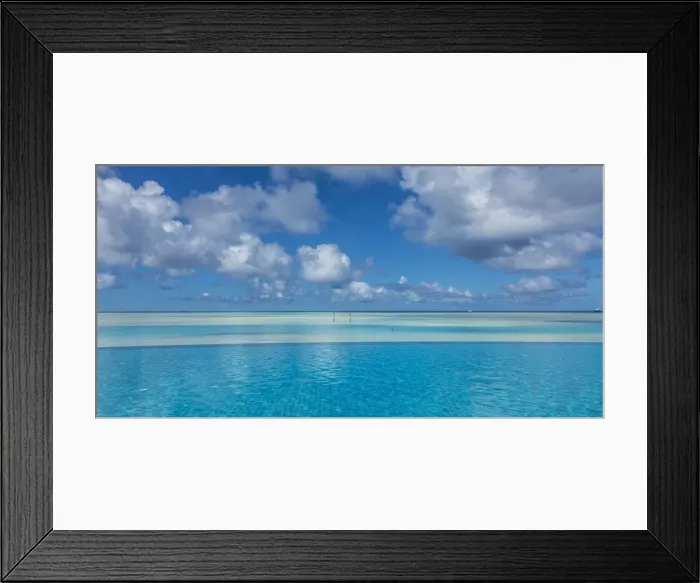 Framed Print : Swimming pool on Anantara Dhigu resort, South Male Atoll, Maldives