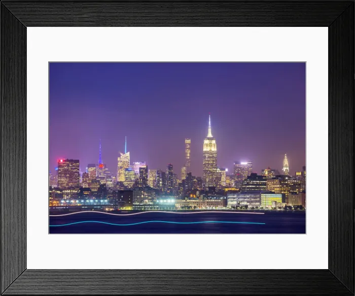 Framed Print : View of Manhattan skyline, New York, USA Framed Print : View of Manhattan skyline, New York, USA
