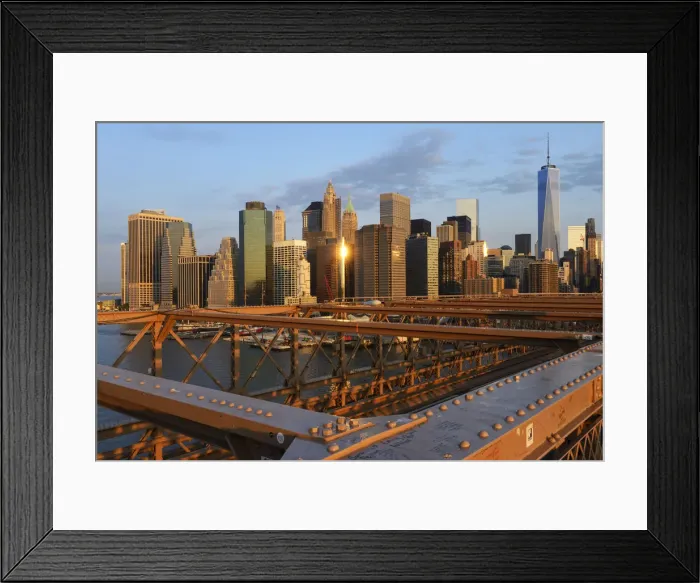 Framed Print : USA, New York, Brooklyn, view from Brooklyn bridge to Manhattan in the morning Framed Print : USA, New York, Brooklyn, view from Brooklyn bridge to Manhattan in the morning