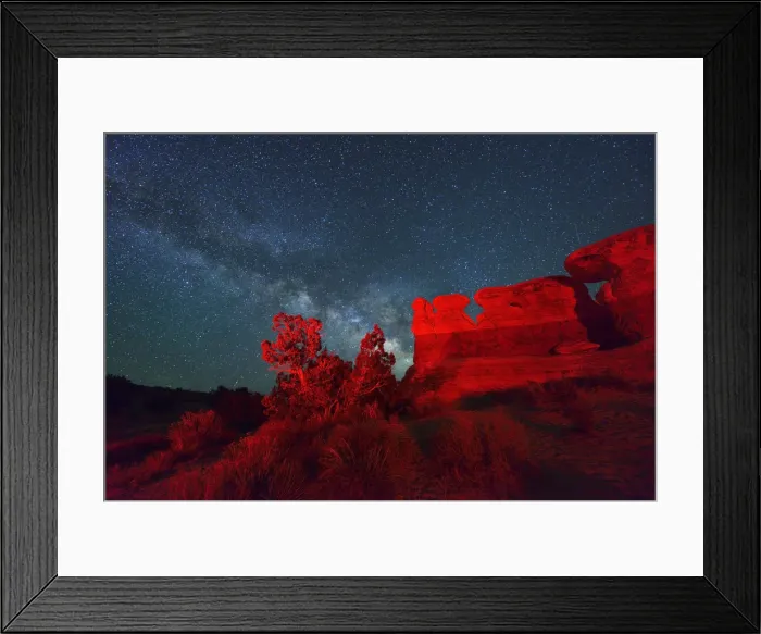 Framed Print : Night sky at Devils Garden, Grand Staircase National Monument, Colorado Plateau Framed Print : Night sky at Devils Garden, Grand Staircase National Monument, Colorado Plateau