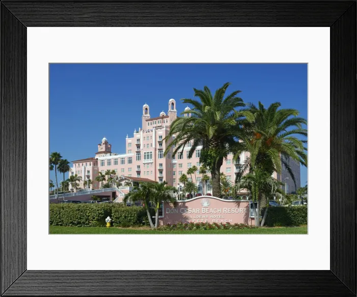 Framed Print : Don Cesara's Resort, St Peterburg, Florida, USA Framed Print : Don Cesara's Resort, St Peterburg, Florida, USA