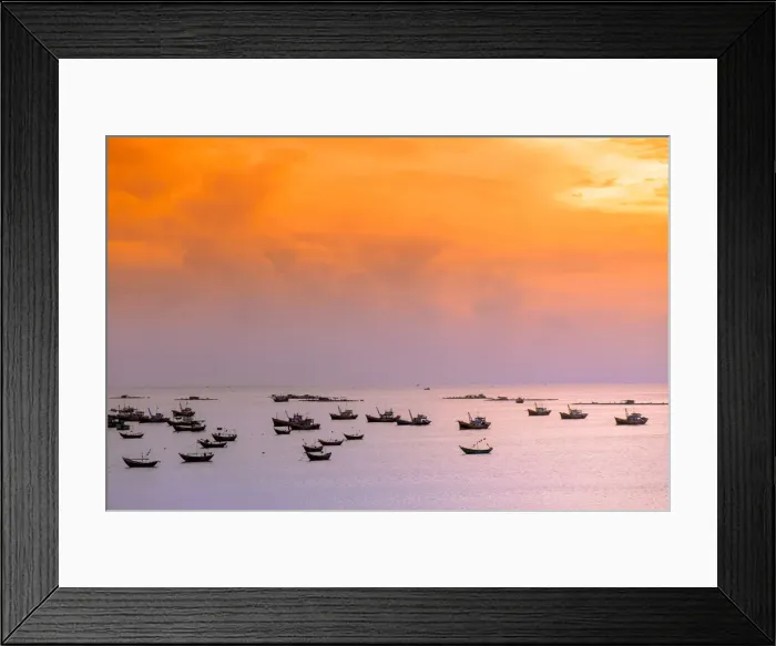 Framed Print : South East Asia, Vietnam, Binh Thuan, Mui Ne, fishing boats in the natural harbour Framed Print : South East Asia, Vietnam, Binh Thuan, Mui Ne, fishing boats in the natural harbour