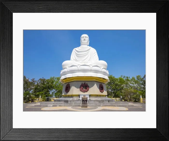 Framed Print : Giant Buddha at Long Son Pagoda (Chua Long Son) Buddhist temple, Nha Trang, Khanh Framed Print : Giant Buddha at Long Son Pagoda (Chua Long Son) Buddhist temple, Nha Trang, Khanh