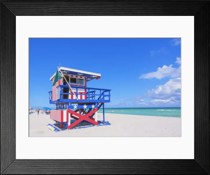 Framed Print : Lifeguard beach hut, Miami beach, Miami, Florida, USA Framed Print : Lifeguard beach hut, Miami beach, Miami, Florida, USA