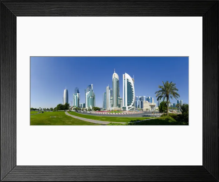 Framed Print : Qatar, Doha, Corniche, Sheraton Roundabout Framed Print : Qatar, Doha, Corniche, Sheraton Roundabout