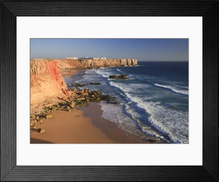 Framed Print : Praia do Tonel and Fortaleza de Sagres, Sagres, Algarve, Portugal
