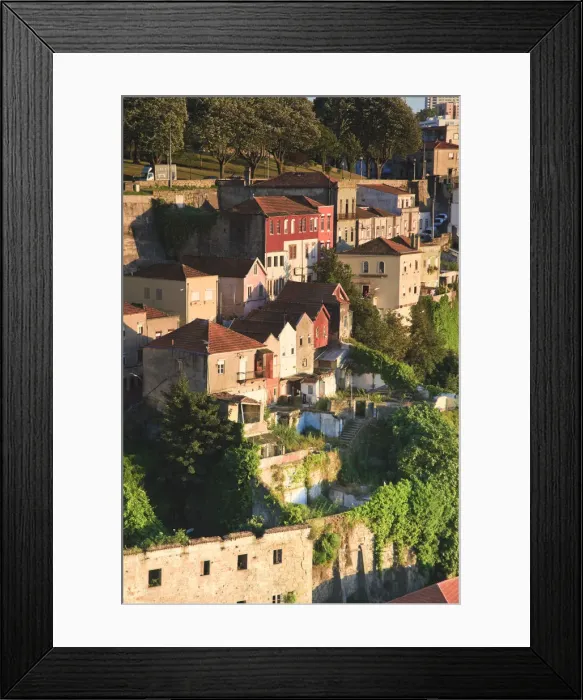 Framed Print : Porto Lodges, Vila Nova de Gaia, Porto, Portugal