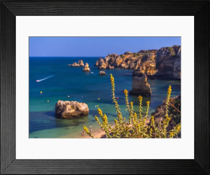 Framed Print : Portugal, Algarve, Lagos, Dona Ana Beach (Praia Dona Ana) Framed Print : Portugal, Algarve, Lagos, Dona Ana Beach (Praia Dona Ana)