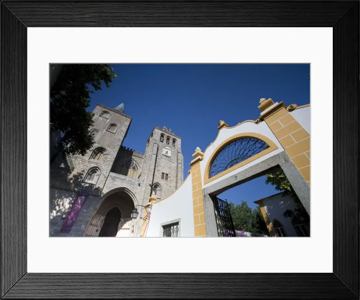 Framed Print : Se (Cathedral) and University, Evora (UNESCO World Heritage), Alentejo, Portugal