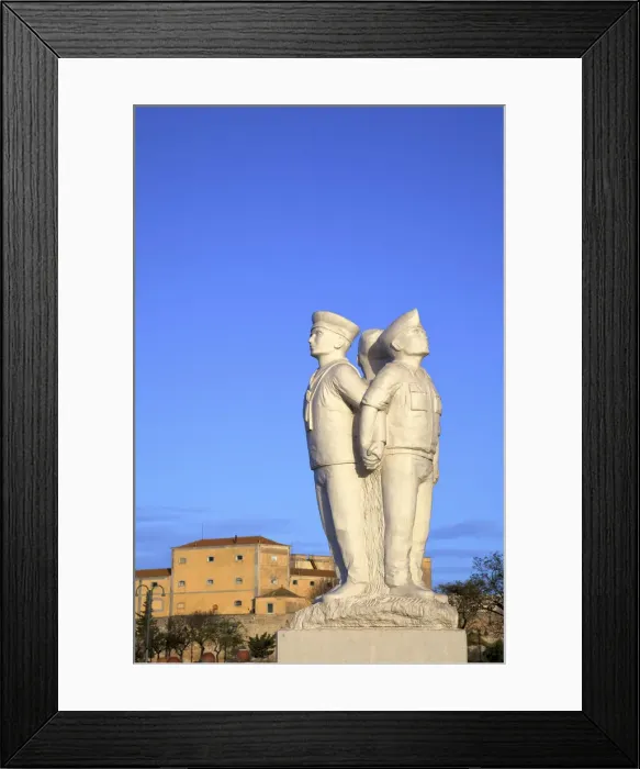 Framed Print : War Memorial, Faro, Eastern Algarve, Algarve, Portugal, Europe