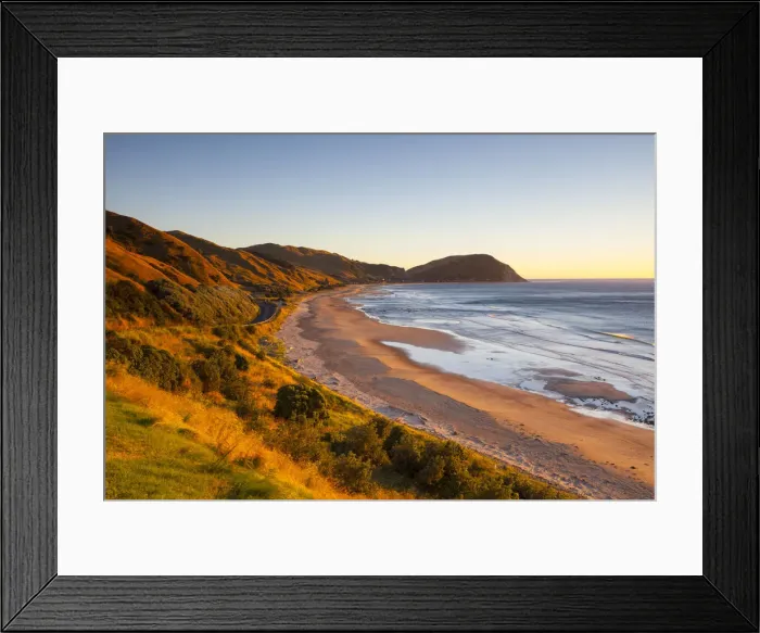 Framed Print : Elevated view over Makorori Beach, Gisborne, East Cape, North Island, New Zealand Framed Print : Elevated view over Makorori Beach, Gisborne, East Cape, North Island, New Zealand