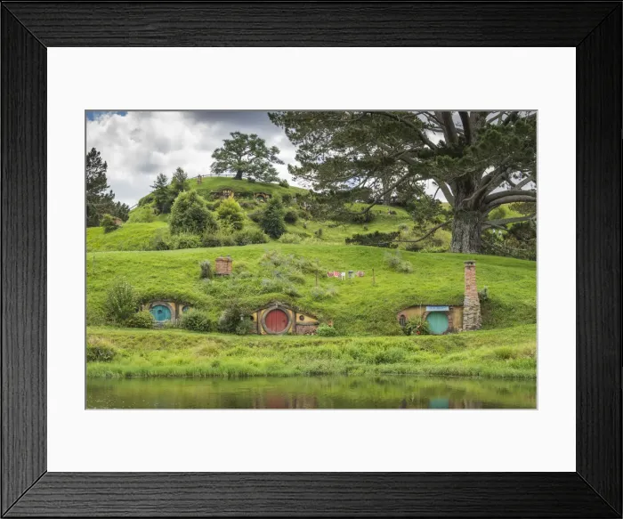 Framed Print : New Zealand, North Island, Matamata, Hobbiton Movie Set, Hobbit house