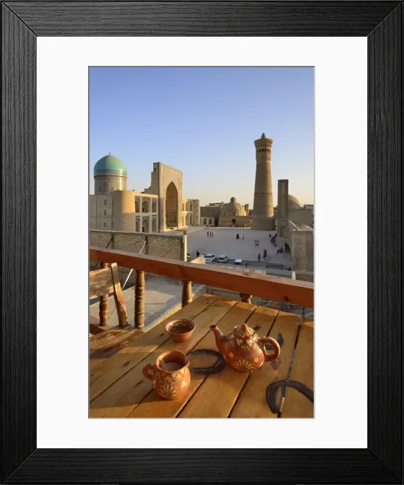 Framed Print : View to the Mir-i-Arab Madrassah and Kalon minaret. Bukhara, a UNESCO World Heritage Site