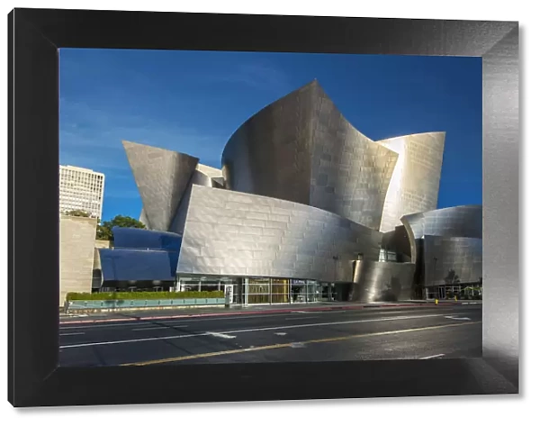 The Walt Disney Concert Hall designed by Frank Gehry, Los Angeles, California, USA