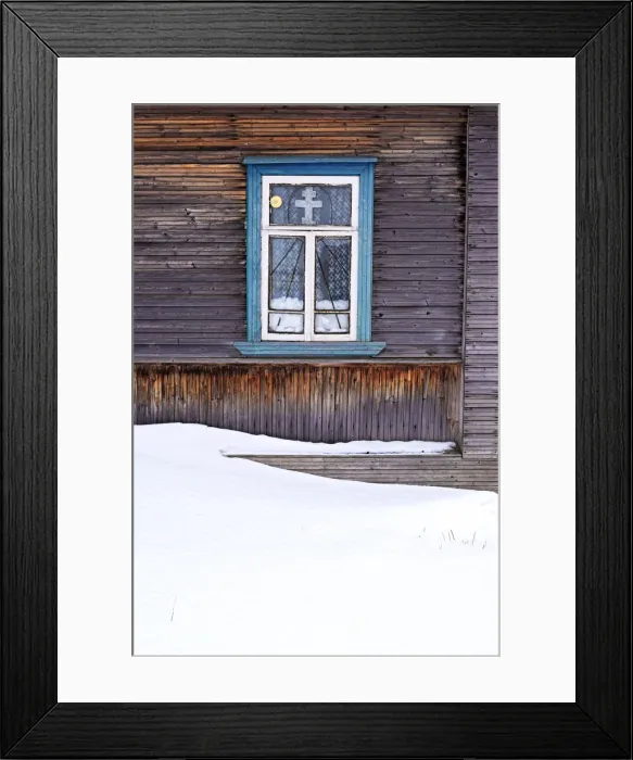 Framed Print : Old wooden house, Dmitrievo, Vologda region, Russia Framed Print : Old wooden house, Dmitrievo, Vologda region, Russia