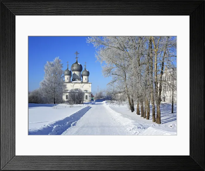 Framed Print : St. Transfiguration Cathedral (1670), Belozersk, Vologda region, Russia Framed Print : St. Transfiguration Cathedral (1670), Belozersk, Vologda region, Russia