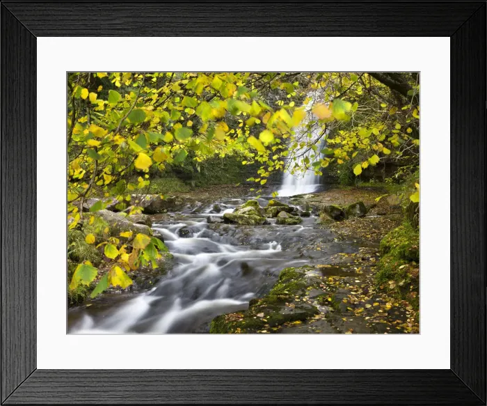 Framed Print : Waterfall on the River Caerfanell at Blaen-y-glyn, Brecon Beacons National Park, Powys
