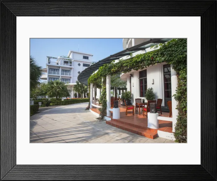Framed Print : Garden terrace of La Residence Hotel, Hue, Thua Thien-Hue, Vietnam Framed Print : Garden terrace of La Residence Hotel, Hue, Thua Thien-Hue, Vietnam
